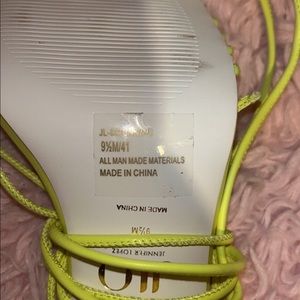 Jennifer Lopez heels. Yellow. 9 1/2